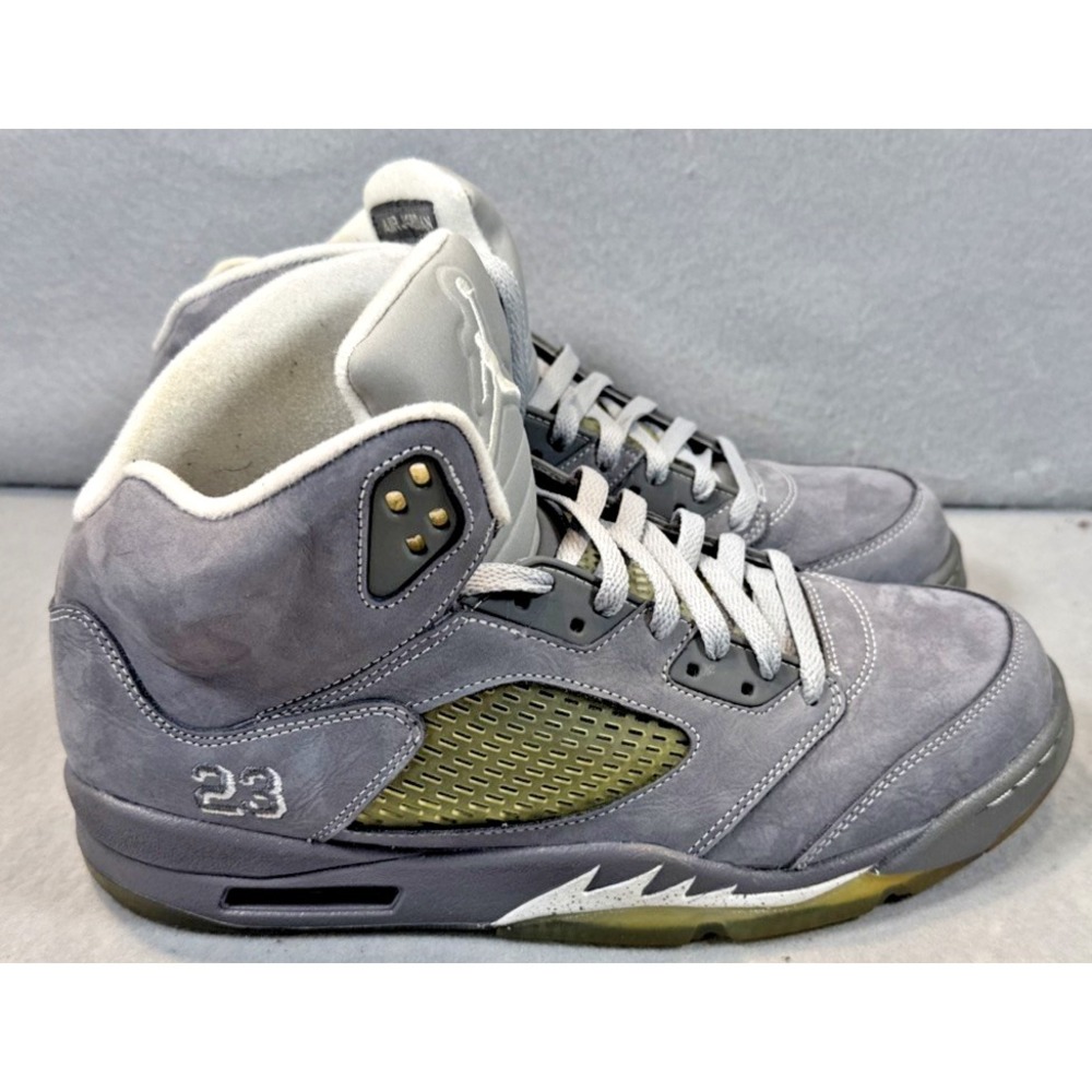 Nike Air Jordan 5 Retro Wolf Grey Sneakers Size 10.5 - 136027 005